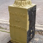 Primed lamp post on Sydney Buildings